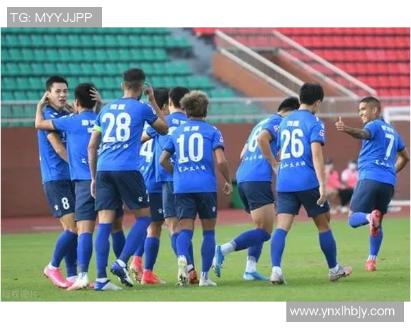 中国队与明星队激战正酣谁将成为赛场上的最终赢家